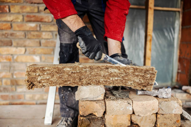 Best Insulation Contractor Near Me  in Mcdonald, OH